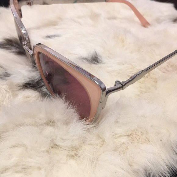 Cat style sunglasses - Picture 2 of 2